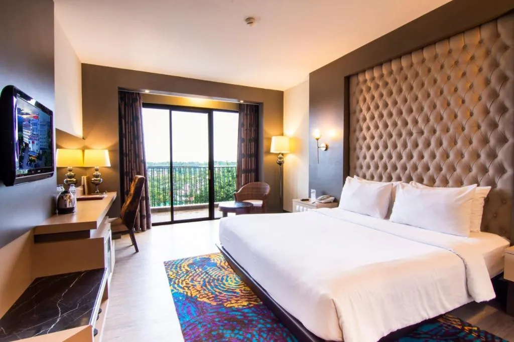 10 Daftar Hotel Bukittinggi Terbaik dan Ternyaman (Mulai dari Rp 250.000)