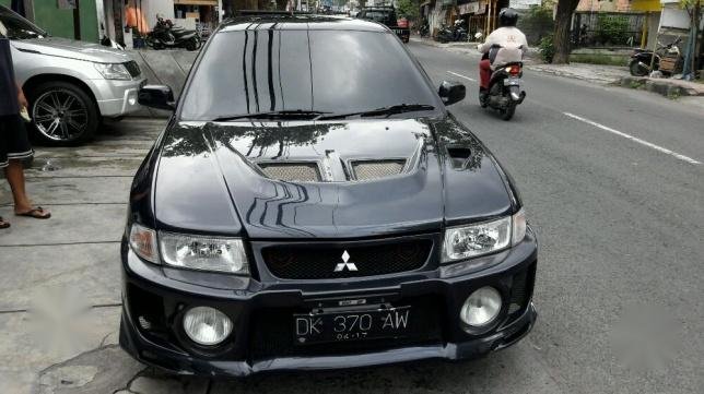 lancer evo 5