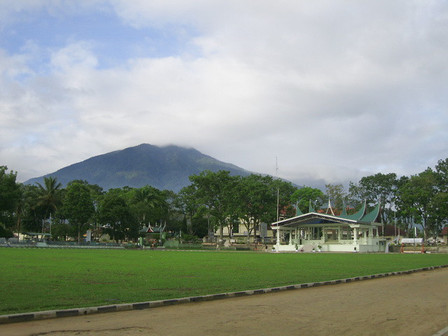 lapangan kantin