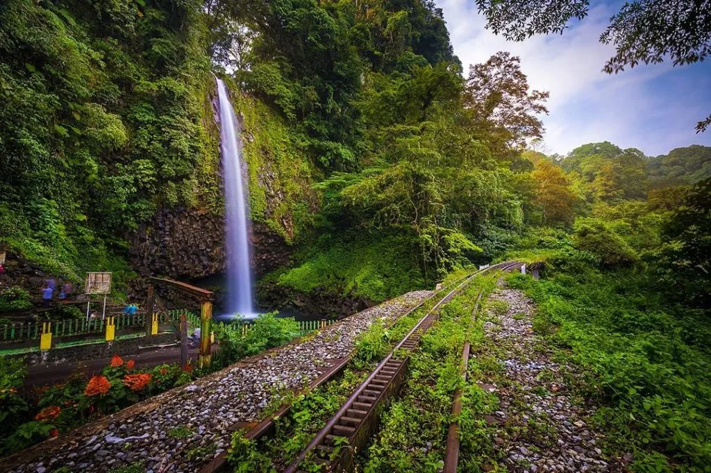 air terjun lembah anai