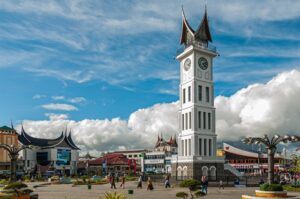 Jam Gadang Bukittinggi: Ikon Sejarah & Wisata Unik
