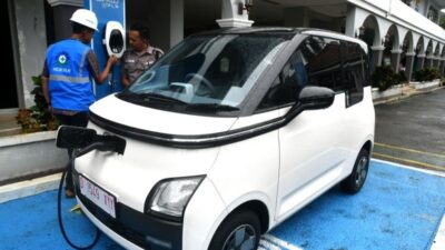 10 Tips Ampuh Membeli Mobil Bekas Listrik (Aman!)