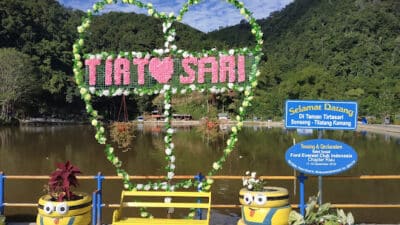 taman tirta sari kamang