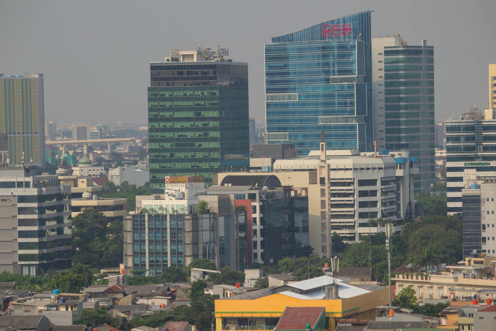 Gaji pekerjaan di Indonesia tahun ini