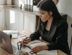 Mencari Kerja Online?