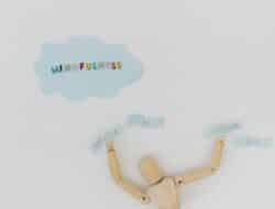 Stres vs Hidup: 1 Cara Mengatasi Stres dan Overthinking