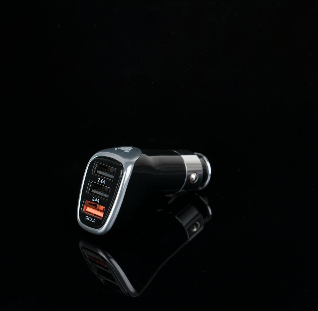 Charger mobil USB Type C terbaik untuk perangkat smartphone