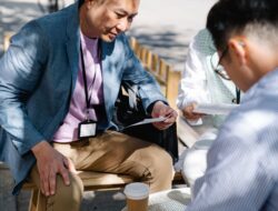 Rahasia 5% yang Tahu Strategi Networking untuk Karir